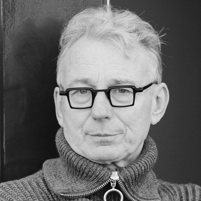 dr. Gert Schout